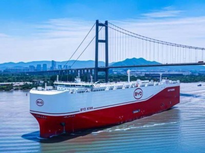 比亚迪“深圳号”海外归航，加速中国汽车产业出海新篇章