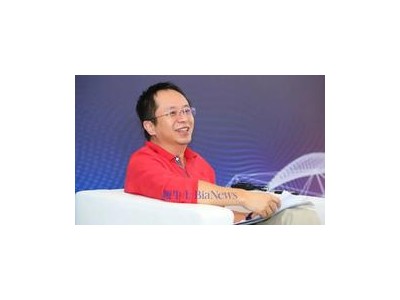 周鸿祎趣谈不买黄金理由：重量成考量，投资需谨慎