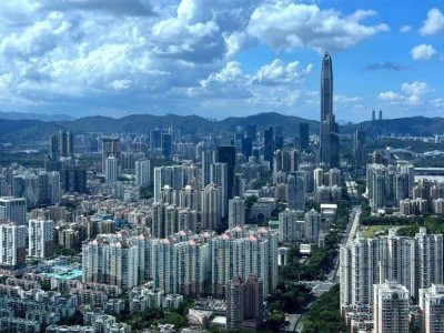 华为开源盘古大模型，深圳加速AI智能终端产业新布局