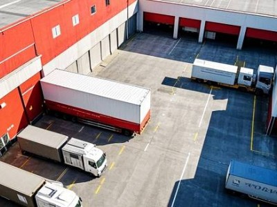 京东产发携手阿布扎比机场自由区 共建中东首座7万平米智慧物流基地