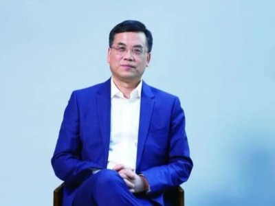 王赤院士寄語畢業生：科研之美，在于漫長探索后的靈光閃現