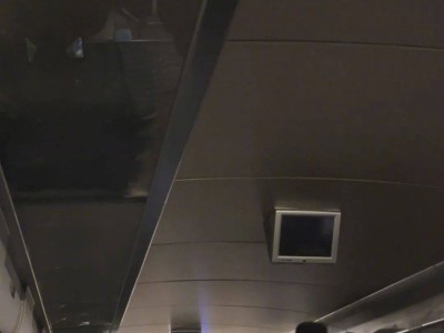 G7272高铁途中突遇停车停电，乘客亲历：电网故障20分钟后恢复