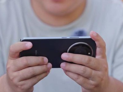 荣耀X70实测：防弹防水续航强，硬核实力引领千元机新潮流