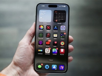 苹果又挤了一次牙膏：iPhone 17系列升级无线充电