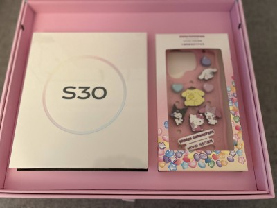 vivo S30全面评测：视觉与性能的双重盛宴，诠释科技新高度