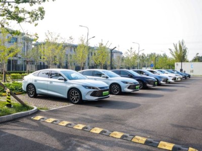 中国轿车市场月考：销量冠军月破4万，小米SU7排名调整