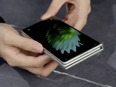 传音推出全球最薄三折叠概念机，PHANTOM Ultimate G Fold仅3.49mm厚