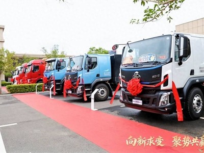 乘龙之夜闪耀运城，东风柳汽现场订车93台，共绘物流运输新蓝图