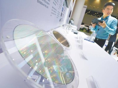 湖北“芯”动力强劲：车规芯片与量子芯片创新成果频现