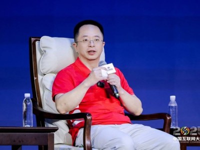 周鸿祎预言：智能体时代来临，中国各行业将迎效率革命