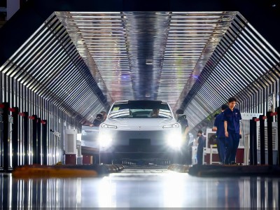 深蓝汽车加速布局：五年推30款新车，海外销量目标直指38万辆
