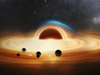中国科学家揭秘双黑洞并合：首次发现第三致密天体存在线索