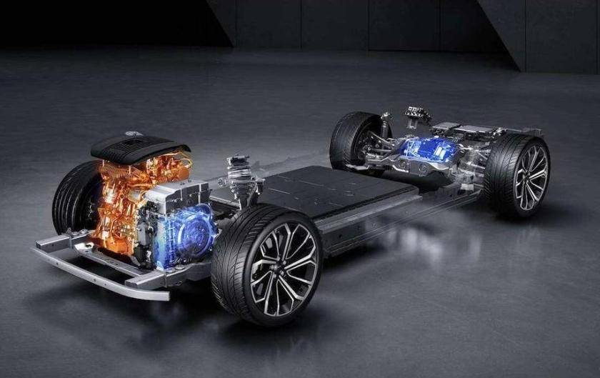 全新XC90插混版车型