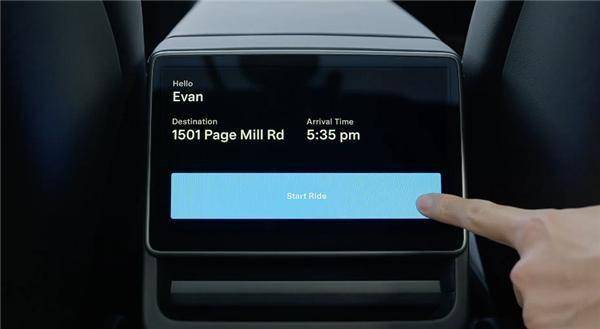 特斯拉Robotaxi服务宣传片截图
