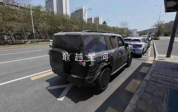 钛7侧面谍照