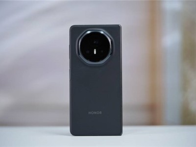 折叠屏手机哪款好？看重信号和安全就选它