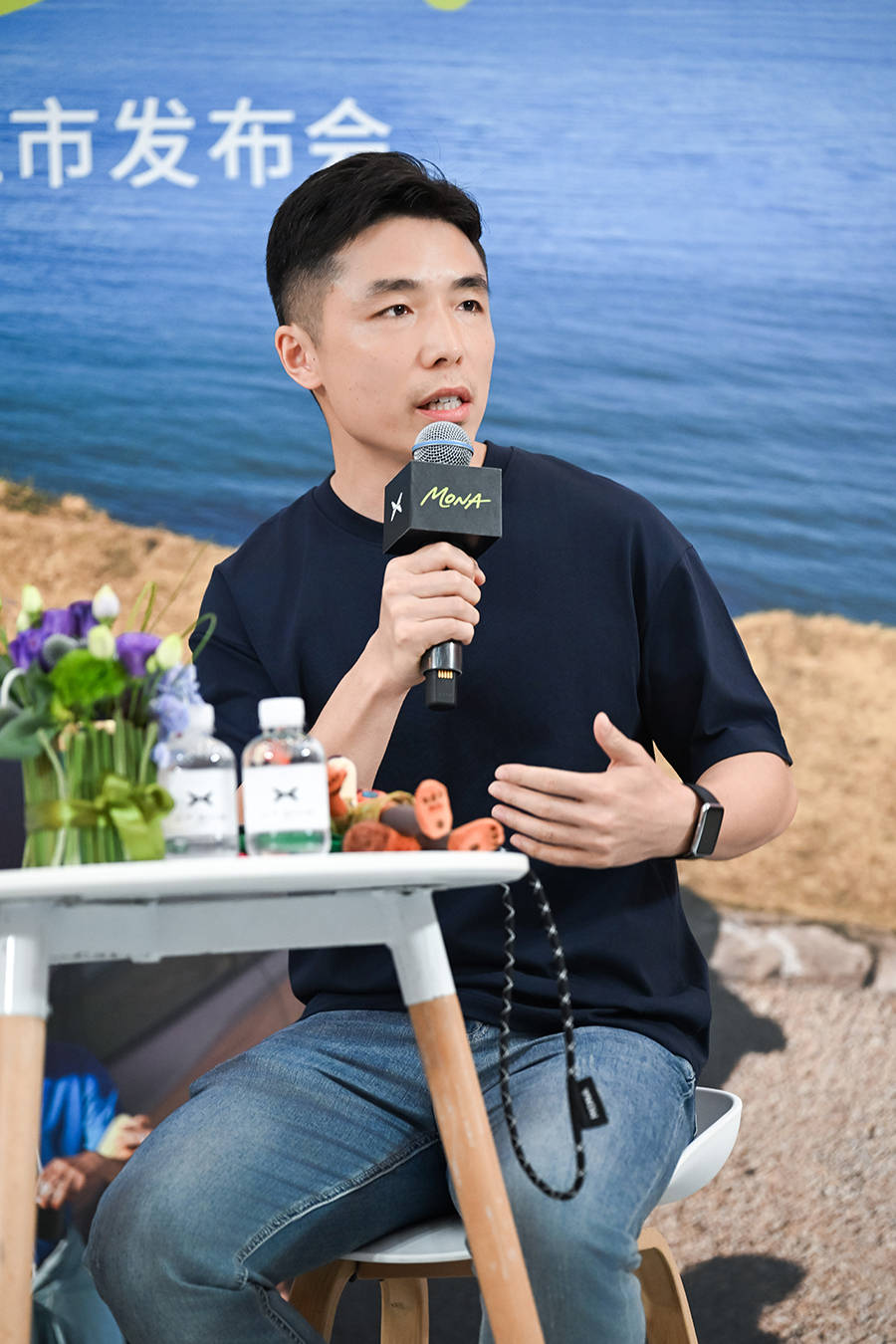 小鹏汽车高层合影
