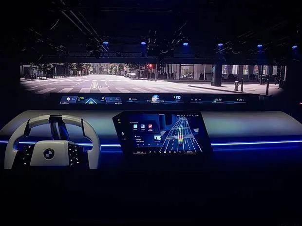 全新宝马iX3内饰