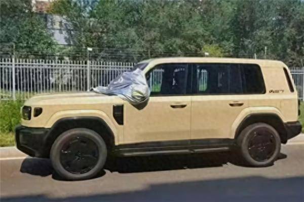 iCAR V27无伪装谍照