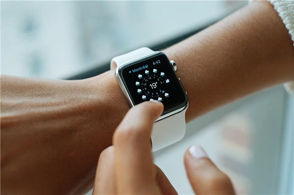 消息称Apple Watch 8今年下半年发布!将有史上最大升级