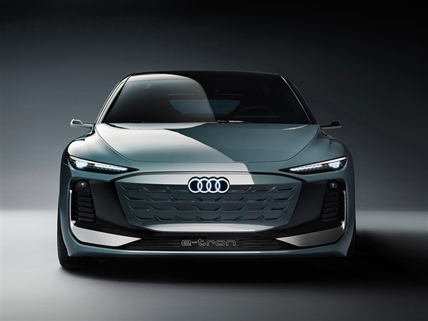 续航700不虚标 奥迪A6 Avant e-tron概念车发布:史上最帅纯电旅行车