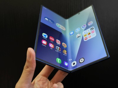 三星Galaxy Z Fold7深度体验：轻薄质感与AI智慧并重，旗舰新标杆