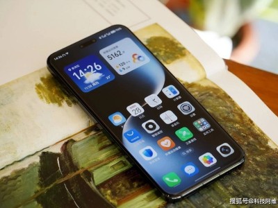 荣耀Magic7 Pro新版上架：卫星通信加持，16GB+512GB高性价比之选