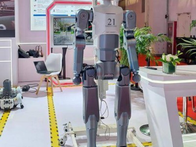 2025世界机器人大会：中国电科展现AI与机器人领域创新成果