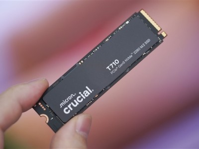 英睿达T710 Gen 5 SSD图赏：高性能游戏与专业创意的理想选择