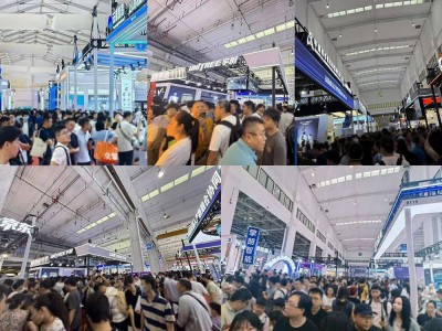 2025北京机器人大会：人形机器人齐亮相，最贵近百万元可现场购