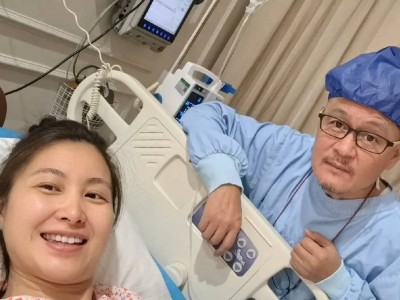 58岁“光头李进”喜得贵子！小25岁娇妻产下6斤2两宝贝