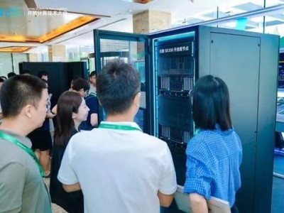 元脑SD200超节点：解锁万亿参数时代，共筑智能平权新生态