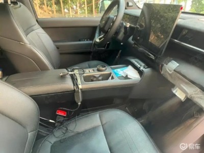 iCAR V27内饰细节抢先看，预计四季度上市，售价20-25万元