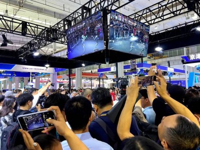 人形机器人：从展会炫技到走进千家万户，还需跨越几道坎？