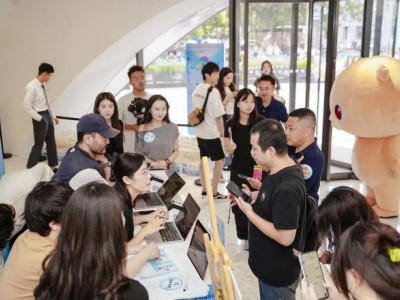 AI创企破局新路径：技术深度、算力成本与生态协同并进