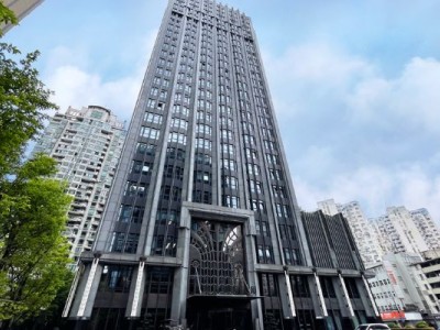 东方财富半年报：净利55亿创新高，中期不分红，高管持股新增4人