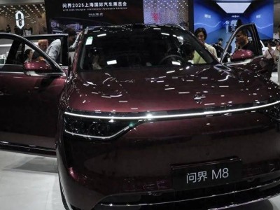 华为汽车攻势凶猛：8款新车齐发，中高端新能源市场迎来变革