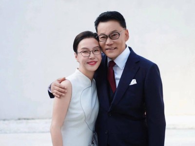 李国庆新婚妻张丹红：精致生活引关注，德云社购票建议获好评