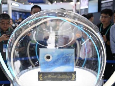 我国科学家精确测定：月球阿波罗盆地年龄为41.6亿年