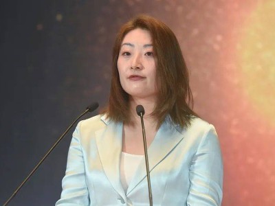 宗馥莉掌舵娃哈哈：家族风波中的定力，坚持自我，稳扎稳打向前行