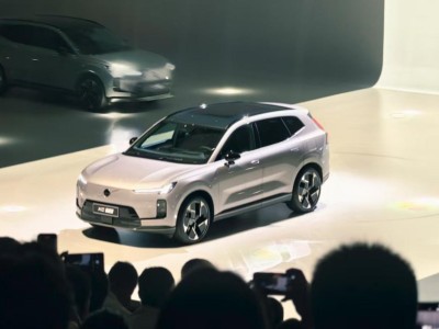 沃尔沃全新XC70全球首发，29.99万起售，豪华超混SUV市场新宠