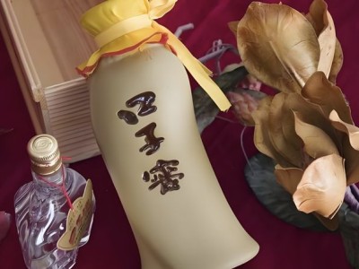 口子窖业绩滑坡，转型之路挑战重重