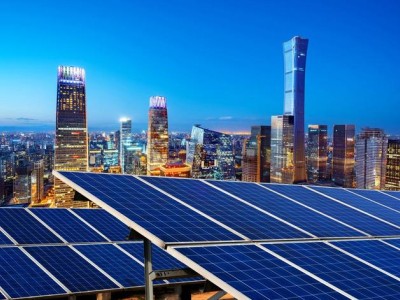 光伏业寒冬中的微光：隆基中环减亏，行业拐点或于2026显现