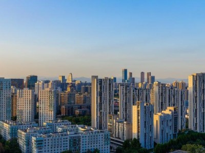 贝壳中期业绩稳健，深化“一体三翼”战略，科技赋能居住服务升级