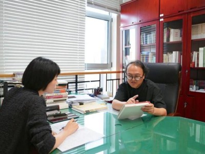 ​数字浪潮下AI与艺术的共舞：高世名谈创造主体性与“以幻解幻”之路​