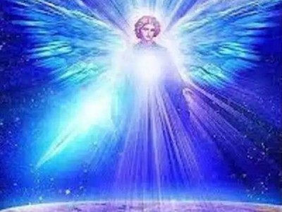 苏联宇航员太空邂逅巨型“天使”，20多层楼高之谜，官方态度引遐想