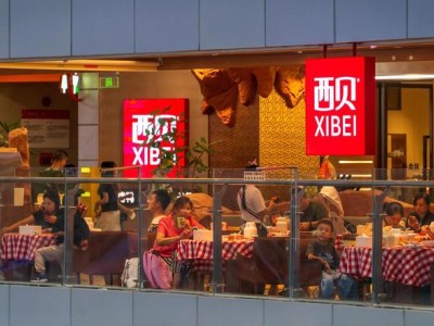 “预制菜”风波100小时：西贝与罗永浩激辩背后，是行业透明与消费者信任之争