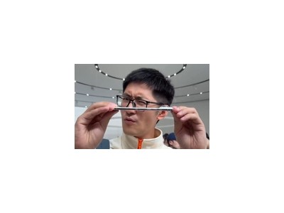 实测揭秘：iPhone Air极致轻薄却韧性十足，压弯测试轻松过关