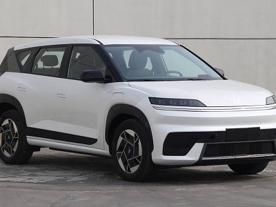 北京现代EO羿欧亮相：纯电平台打造，160kW电机+最高722km续航