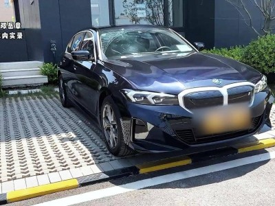 宝马i3与小米SU7深度对比：200公里实测，品牌操控与科技经济谁更胜一筹？
